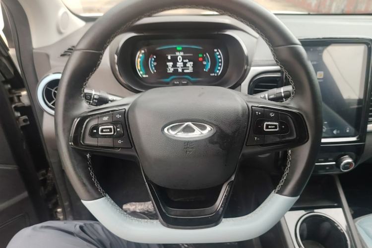 Used Chery QQ Little Ant 2023 251km True Love Edition Lithium Iron Phosphate Steering Wheel
