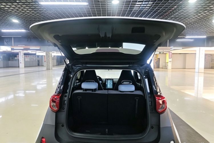 Used Chery QQ Little Ant 2023 251km True Love Edition Lithium Iron Phosphate Trunk