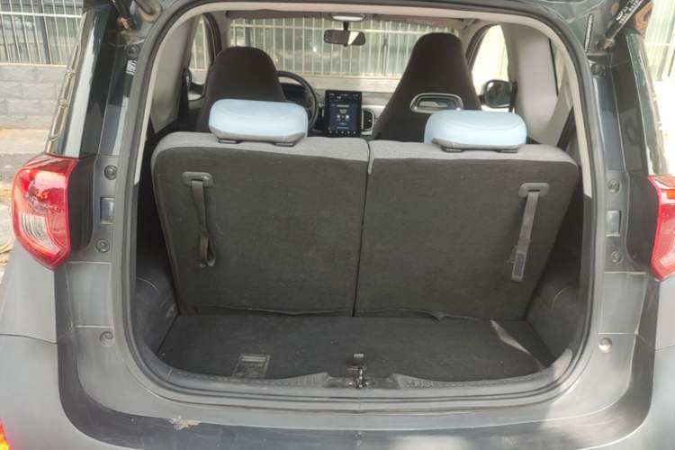 Used Chery QQ Little Ant 2023 251km True Love Edition Lithium Iron Phosphate Trunk