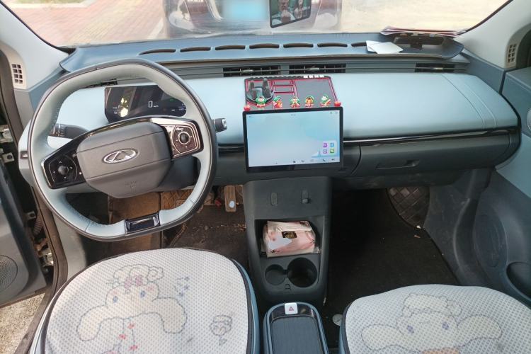 Used Chery QQ Little Ant 2024 321km Love Edition Center Console