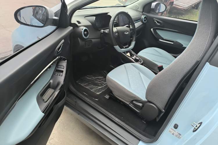 Used Chery QQ Little Ant 2024 251km True Love Edition Driver Seat