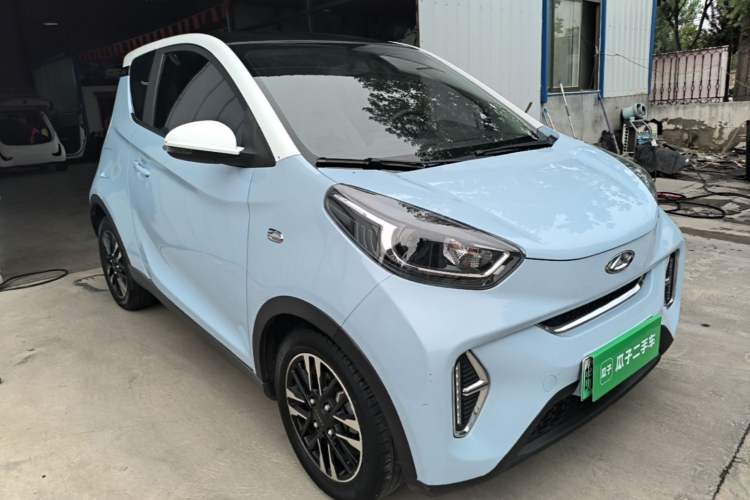 Used Chery QQ Little Ant 2024 251km True Love Edition Front Right 45 Deg