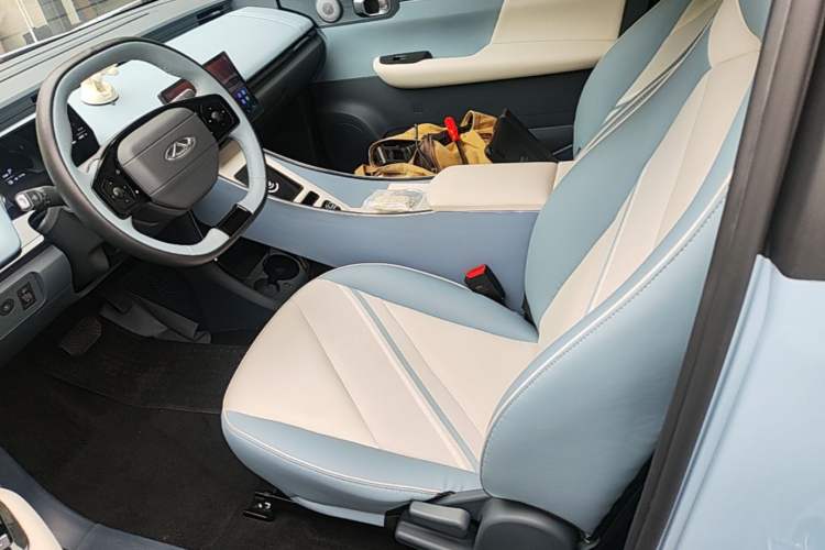 Used Chery QQ Little Ant 2024 Edition Youth Version 321 km Beloved Version 29.23 kWh Left Front Seat