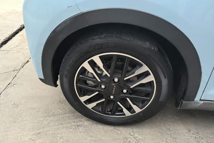 Used Chery QQ Little Ant 2024 251km True Love Edition Left Front Wheel Hub