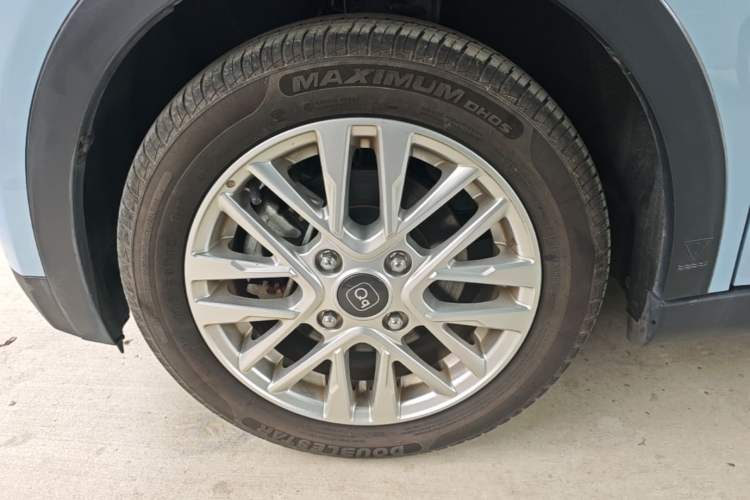 Used Chery QQ Little Ant 2024 Edition Youth Version 321 km Beloved Version 29.23 kWh Left Front Wheel Hub