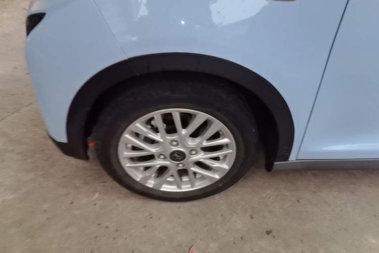 Used Chery QQ Little Ant 2024 Edition Youth Version 321 km Beloved Version 29.23 kWh Left Front Wheel Hub