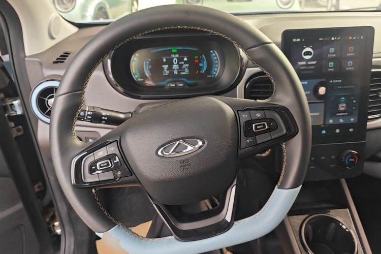 Used Chery QQ Little Ant 2024 Revised Version Youth Edition 251 km True Love Edition 25.05 kWh Steering Wheel