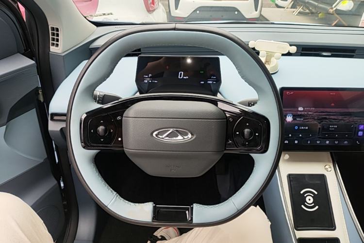 Used Chery QQ Little Ant 2024 Edition Youth Version 321 km Beloved Version 29.23 kWh Steering Wheel
