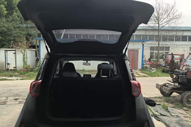 Used Chery QQ Little Ant 2024 251km True Love Edition Trunk