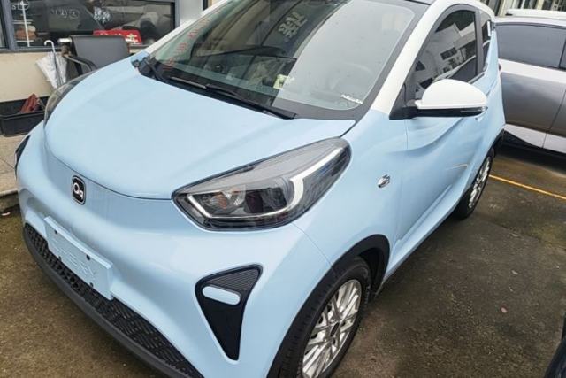 Chery QQ Little Ant 2024 Edition Youth Version 321 km Beloved Version 29.23 kWh مستعملة