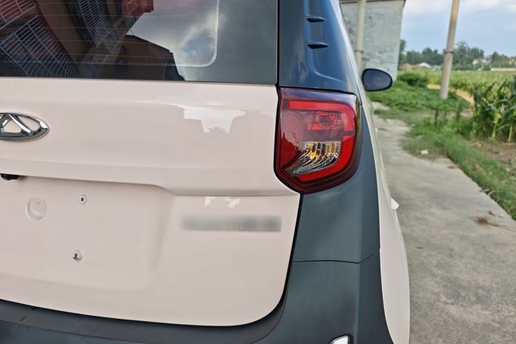 Used Chery QQ Little Ant 2024 Revised Version Youth Edition 251 km True Love Edition 25.05 kWh Exterior 3