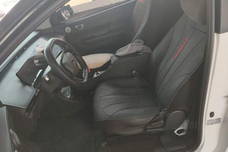 Used Chery QQ Little Ant 2024 Revised Edition Youth Version 321 km Cool Love Edition 29.23 kWh Left Front Seat