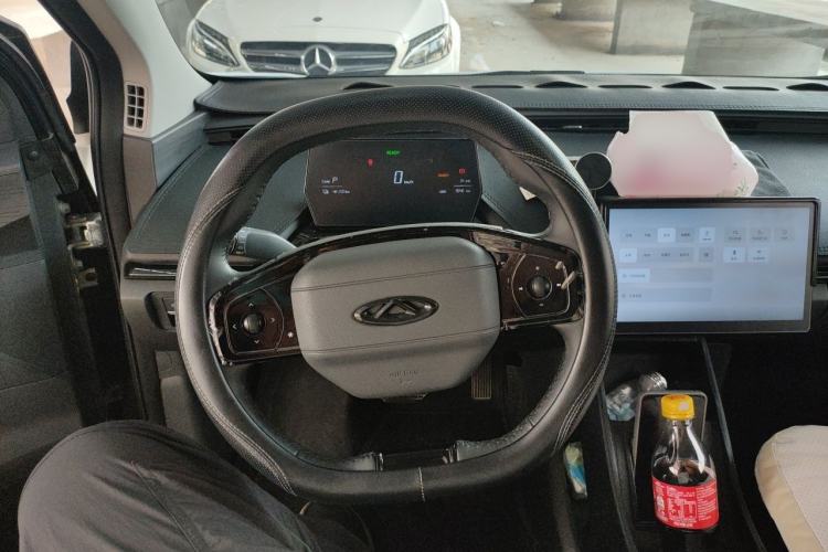 Used Chery QQ Little Ant 2024 Revised Edition Youth Version 321 km Cool Love Edition 29.23 kWh Steering Wheel