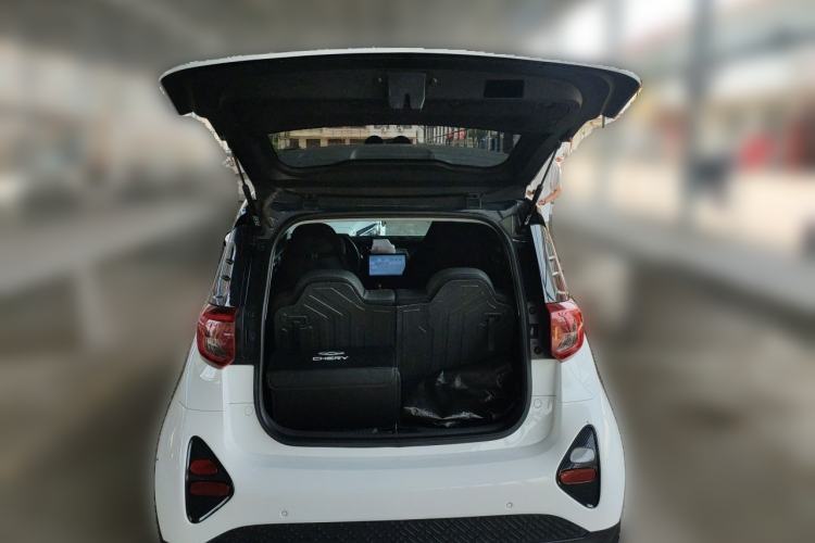 Used Chery QQ Little Ant 2024 Revised Edition Youth Version 321 km Cool Love Edition 29.23 kWh Trunk