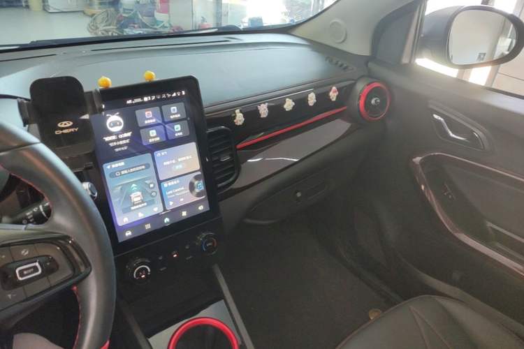 Used Chery QQ Little Ant 2024 Revised Version Youth Edition 251 km True Love Edition 25.05 kWh Audio And AC Panel