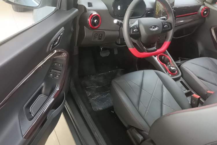 Used Chery QQ Little Ant 2024 Revised Version Youth Edition 251 km True Love Edition 25.05 kWh Driver Seat