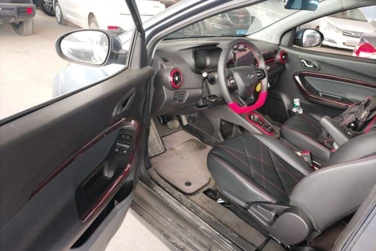Used Chery QQ Little Ant 2024 Revised Version Youth Edition 251 km True Love Edition 25.05 kWh Driver Seat