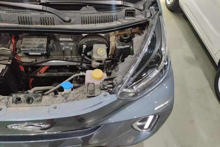 Used Chery QQ Little Ant 2024 Revised Version Youth Edition 251 km True Love Edition 25.05 kWh Engine Bay Left