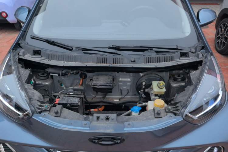 Used Chery QQ Little Ant 2024 Revised Version Youth Edition 251 km True Love Edition 25.05 kWh Engine Bay