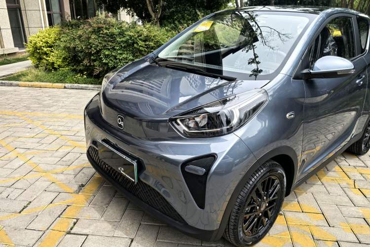 Used Chery QQ Little Ant 2024 Revised Edition Youth Version 321 km Beloved Pro Version 29.23 kWh Exterior 1