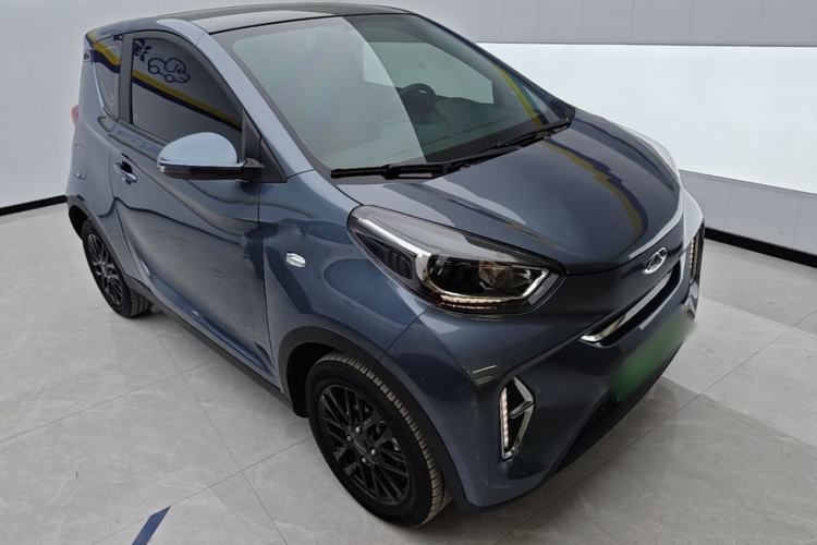 Used Chery QQ Little Ant 2024 Revised Version Youth Edition 251 km True Love Edition 25.05 kWh Front Right 45 Deg