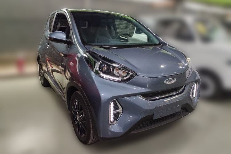 Used Chery QQ Little Ant 2024 Revised Version Youth Edition 251 km True Love Edition 25.05 kWh Front Right 45 Deg