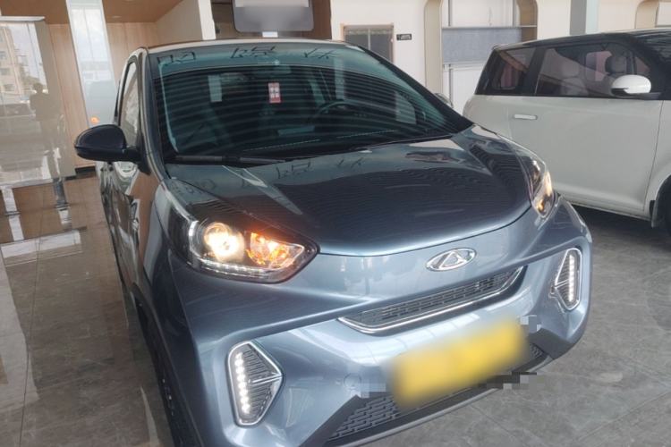 Used Chery QQ Little Ant 2024 Revised Version Youth Edition 251 km True Love Edition 25.05 kWh Front Right 45 Deg