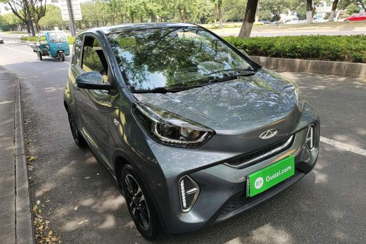 Used Chery QQ Little Ant 2024 Edition Youth Version 251km True Love Edition 25.05 kWh Front Right 45 Deg