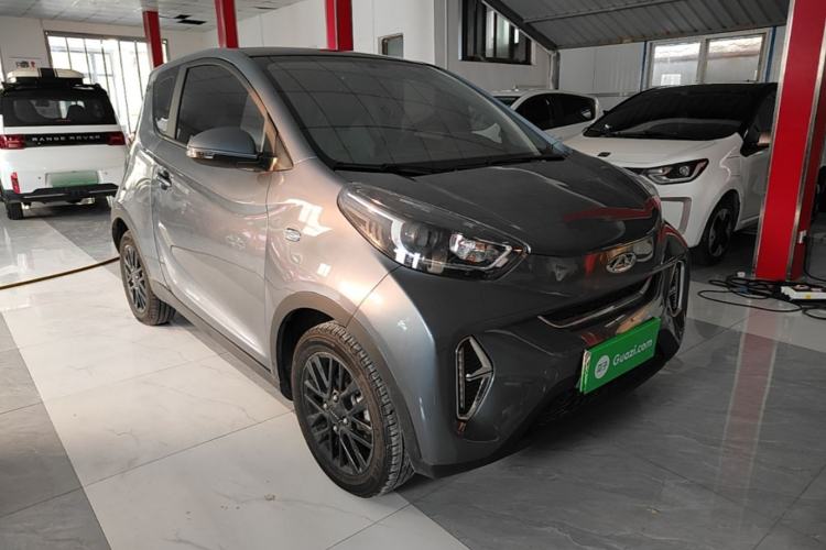 Used Chery QQ Little Ant 2024 Revised Version Youth Edition 251 km True Love Edition 25.05 kWh Front Right 45 Deg