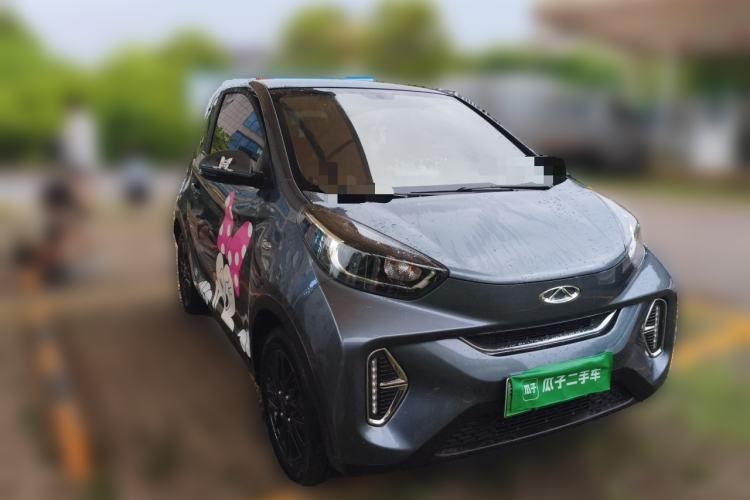 Used Chery QQ Little Ant 2024 Revised Version Youth Edition 251 km True Love Edition 25.05 kWh Front Right 45 Deg