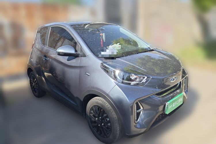 Used Chery QQ Little Ant 2024 Revised Version Youth Edition 251 km True Love Edition 25.05 kWh Front Right 45 Deg