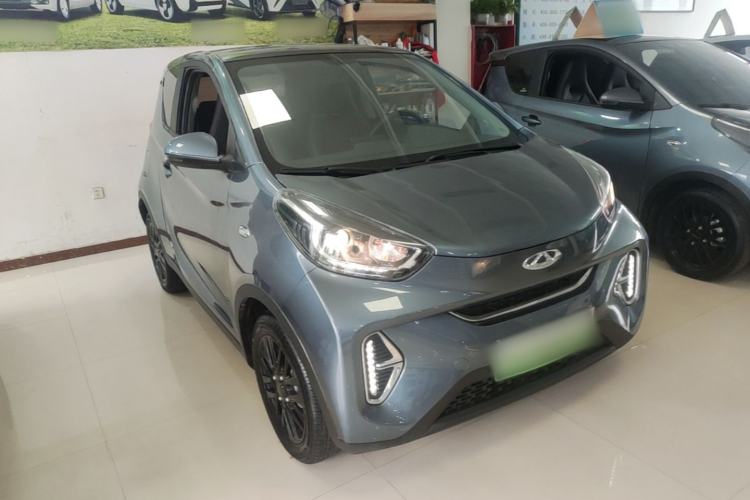 Used Chery QQ Little Ant 2024 Revised Version Youth Edition 251 km True Love Edition 25.05 kWh Front Right 45 Deg