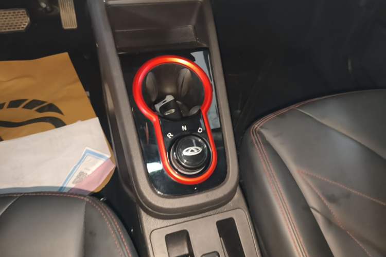 Used Chery QQ Little Ant 2024 251km True Love Edition Gear Lever
