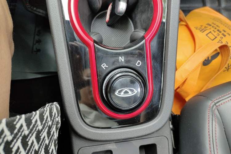 Used Chery QQ Little Ant 2024 Edition Youth Version 251km True Love Edition 25.05 kWh Gear Lever