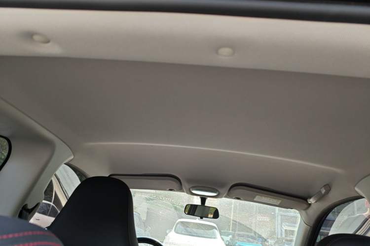 Used Chery QQ Little Ant 2024 Edition Youth Version 251km True Love Edition 25.05 kWh Headliner