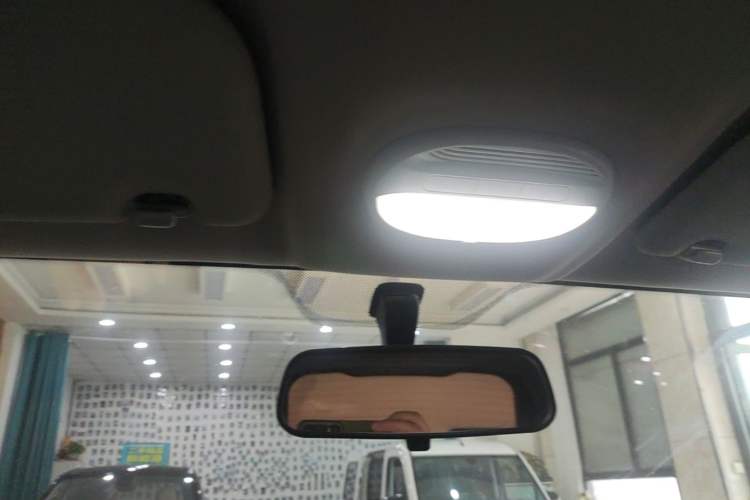 Used Chery QQ Little Ant 2024 Revised Version Youth Edition 251 km True Love Edition 25.05 kWh Headliner
