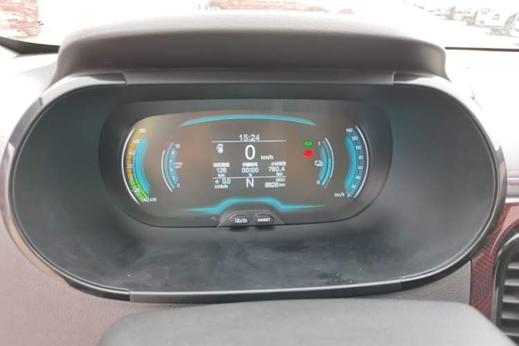 Used Chery QQ Little Ant 2024 Youth Edition 251km True Love Edition 23.99 kWh Instrument Cluster