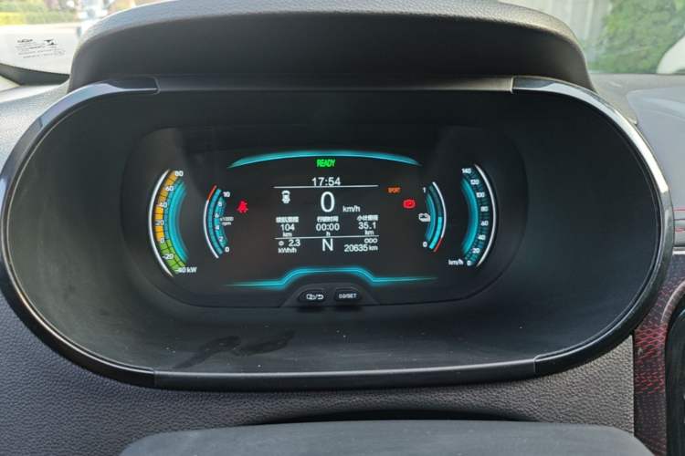 Used Chery QQ Little Ant 2024 Revised Version Youth Edition 251 km True Love Edition 25.05 kWh Instrument Cluster