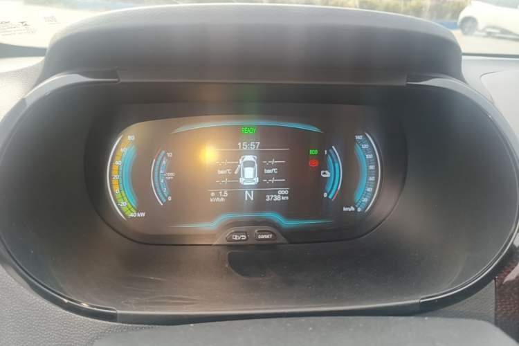 Used Chery QQ Little Ant 2024 Revised Version Youth Edition 251 km True Love Edition 25.05 kWh Instrument Cluster