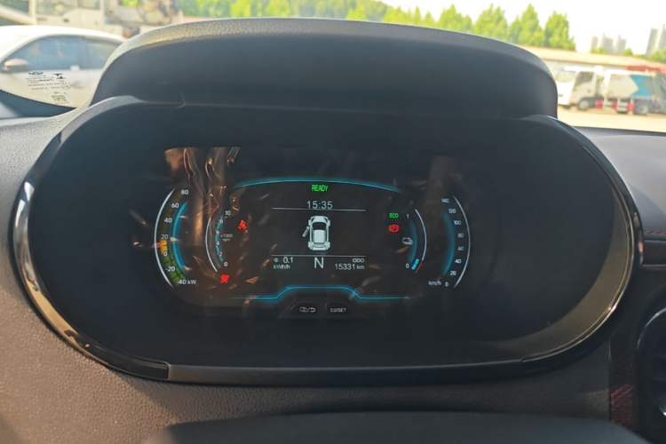 Used Chery QQ Little Ant 2024 Revised Version Youth Edition 251 km True Love Edition 25.05 kWh Instrument Cluster