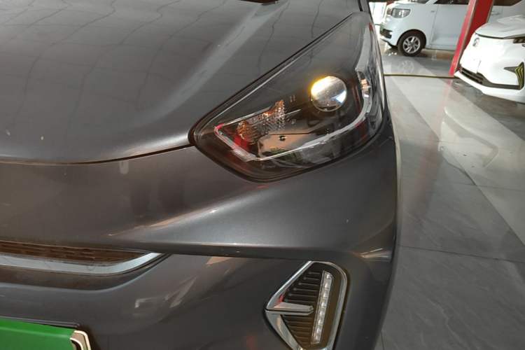 Used Chery QQ Little Ant 2024 Revised Version Youth Edition 251 km True Love Edition 25.05 kWh Left Front Headlight