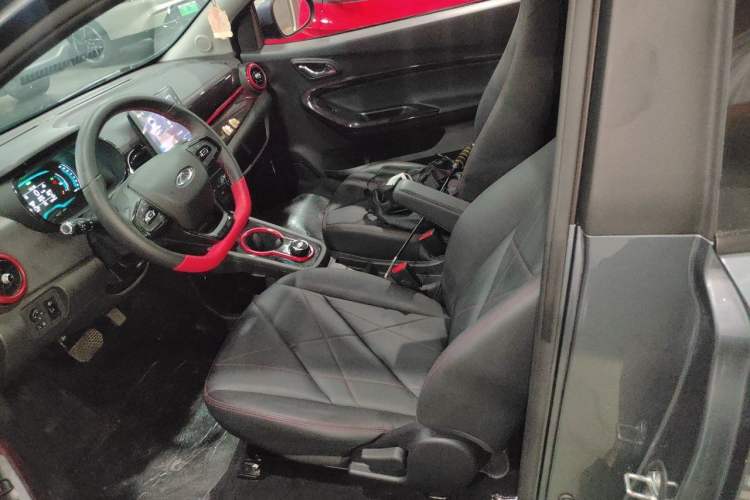 Used Chery QQ Little Ant 2024 Revised Version Youth Edition 251 km True Love Edition 25.05 kWh Left Front Seat