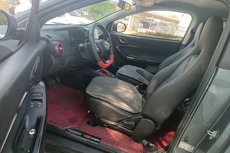 Used Chery QQ Little Ant 2024 Edition Youth Version 251km True Love Edition 25.05 kWh Left Front Seat