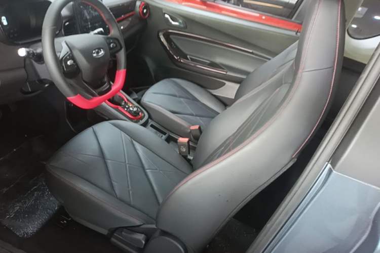 Used Chery QQ Little Ant 2024 Revised Version Youth Edition 251 km True Love Edition 25.05 kWh Left Front Seat