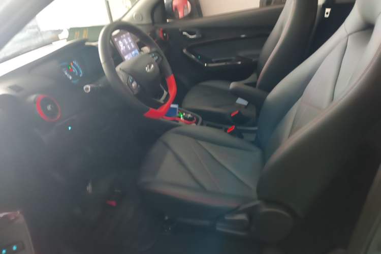 Used Chery QQ Little Ant 2024 Revised Version Youth Edition 251 km True Love Edition 25.05 kWh Left Front Seat