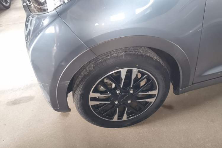 Used Chery QQ Little Ant 2024 251km True Love Edition Left Front Wheel Hub