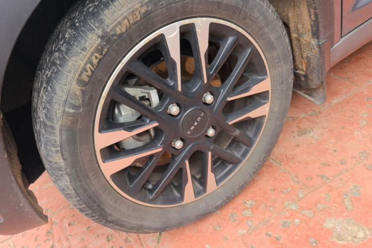 Used Chery QQ Little Ant 2024 Revised Version Youth Edition 251 km True Love Edition 25.05 kWh Left Front Wheel Hub
