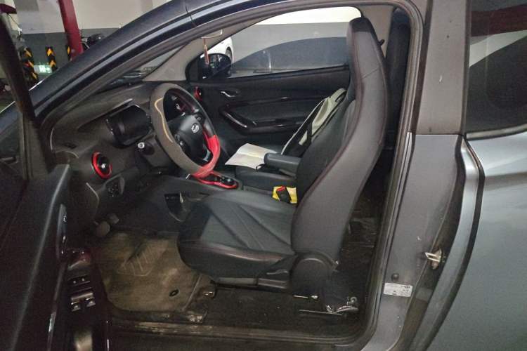 Used Chery QQ Little Ant 2024 Revised Version Youth Edition 251 km True Love Edition 25.05 kWh Left Rear Seat