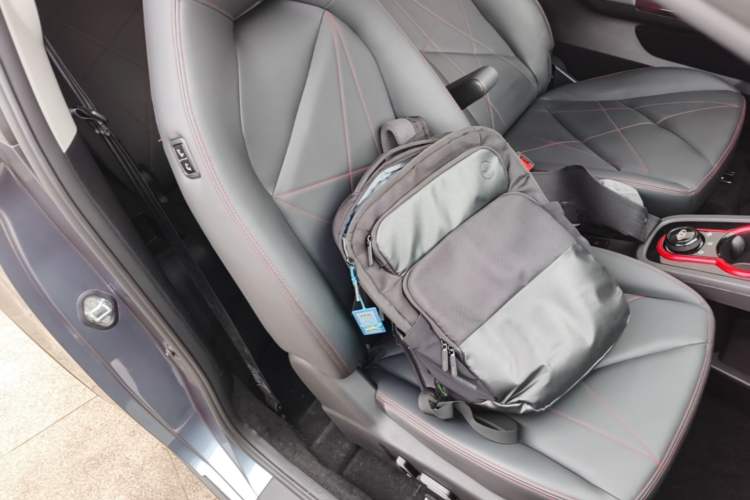 Used Chery QQ Little Ant 2024 Youth Edition 251km True Love Edition 23.99 kWh Right Front Seat