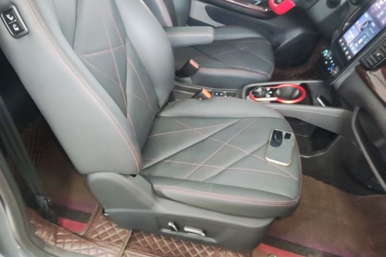 Used Chery QQ Little Ant 2024 Revised Version Youth Edition 251 km True Love Edition 25.05 kWh Right Front Seat
